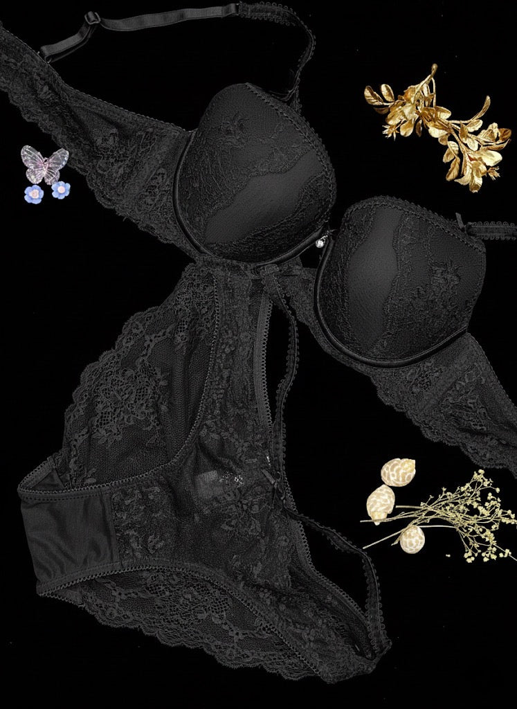 Laced Soft Padded Bra Set